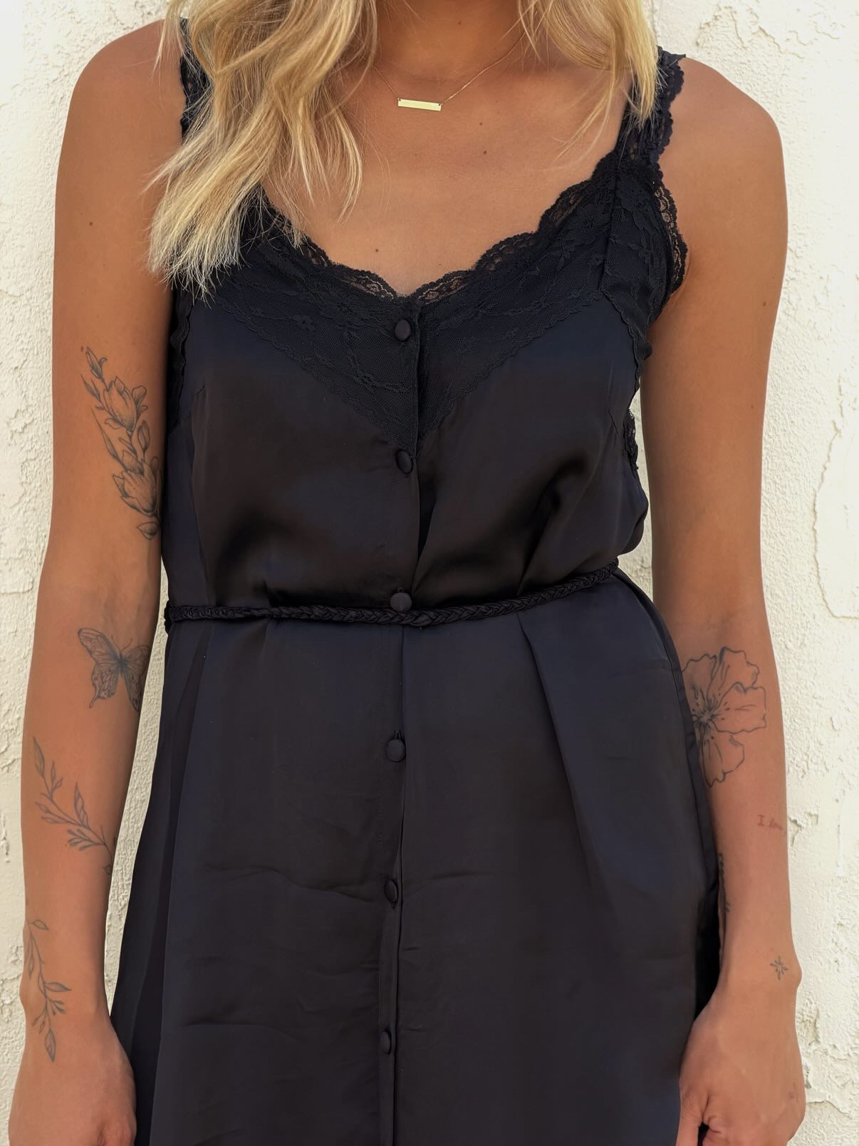 VINTAGE SILK SLIP MIDI - NOIR