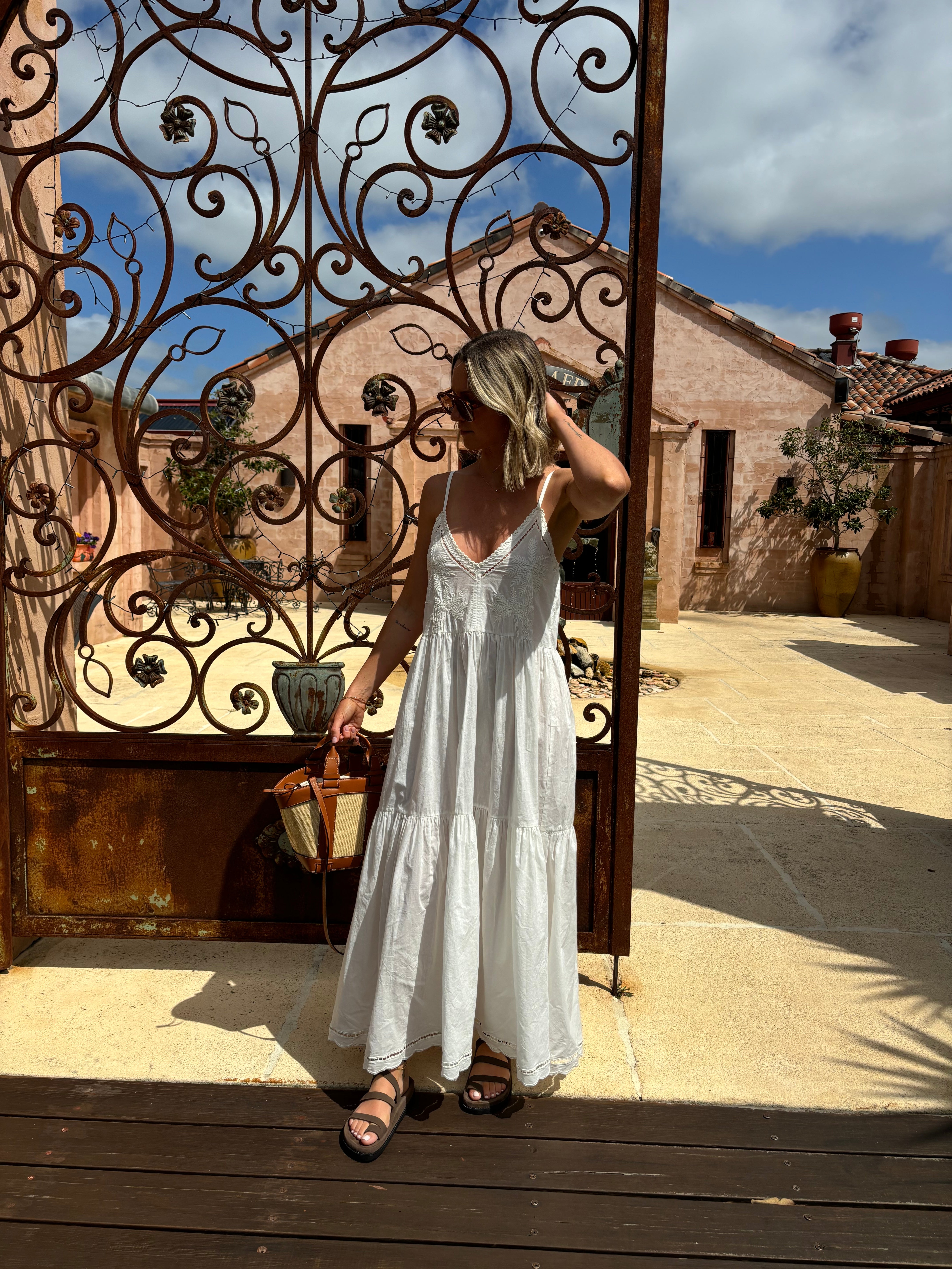 Palm Maxi - Embroidered White