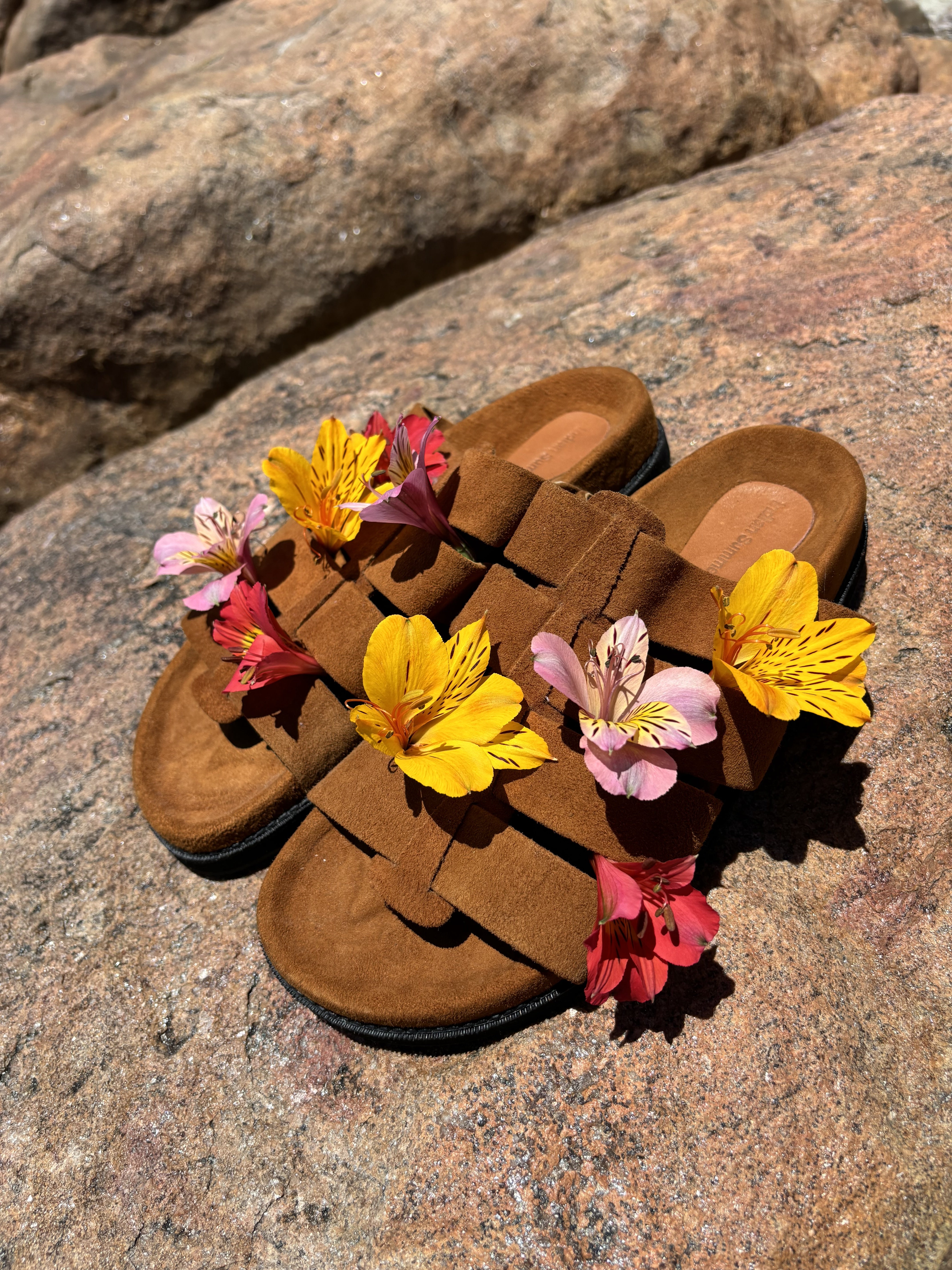 Boat Slide ~ Burnt Caramel