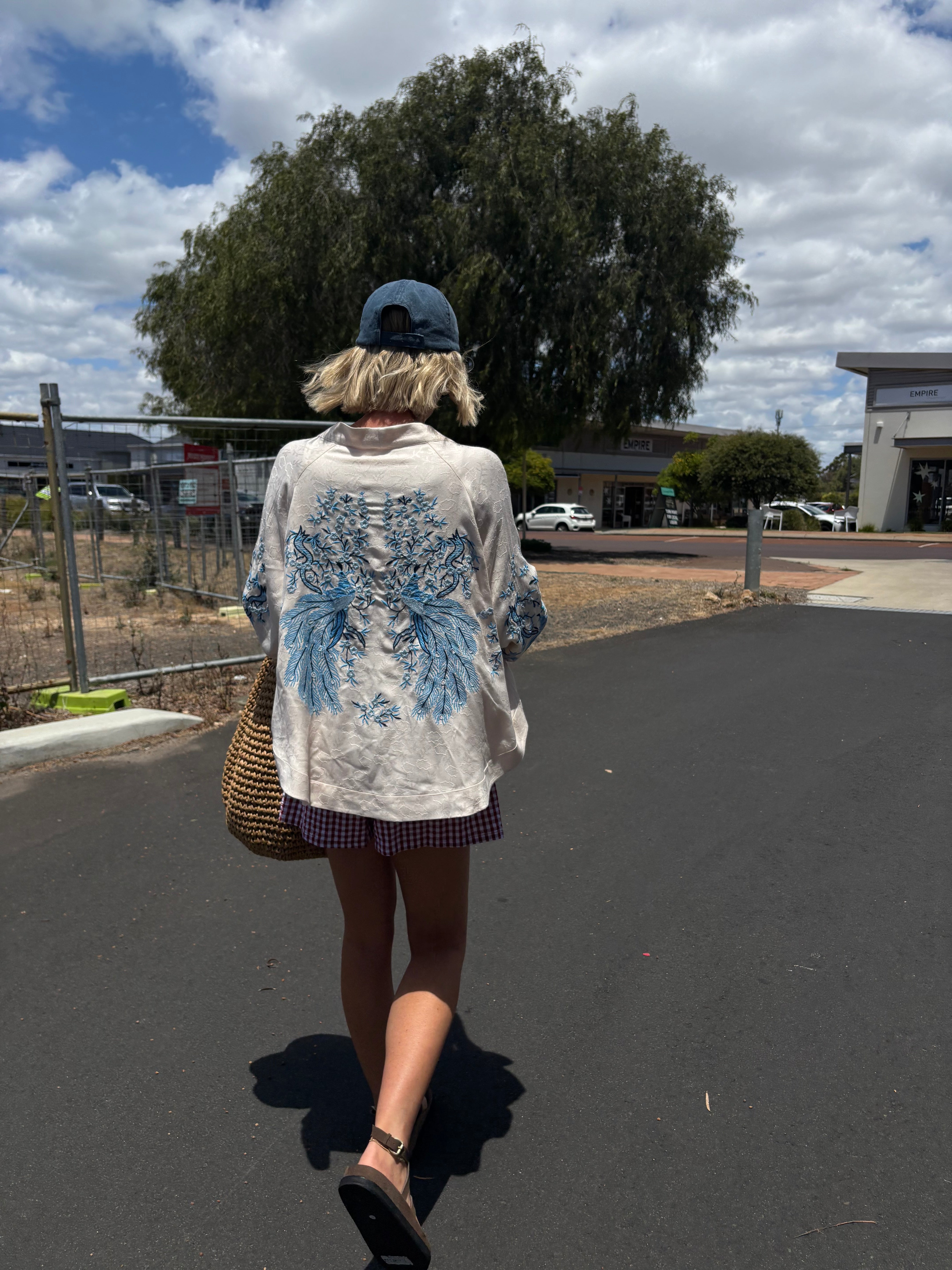 Lyrebird Cape - Blues