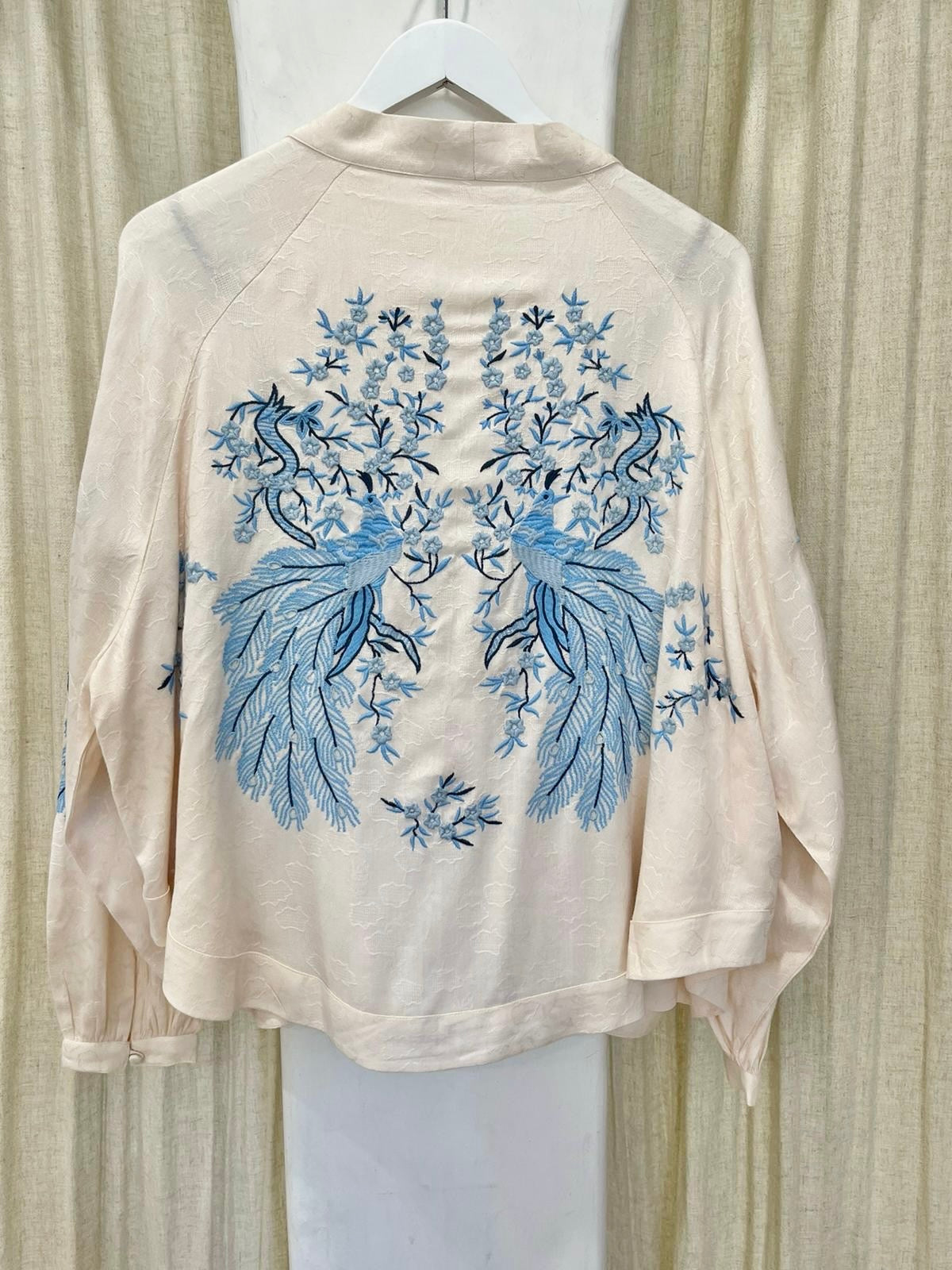 Lyrebird Cape - Blues