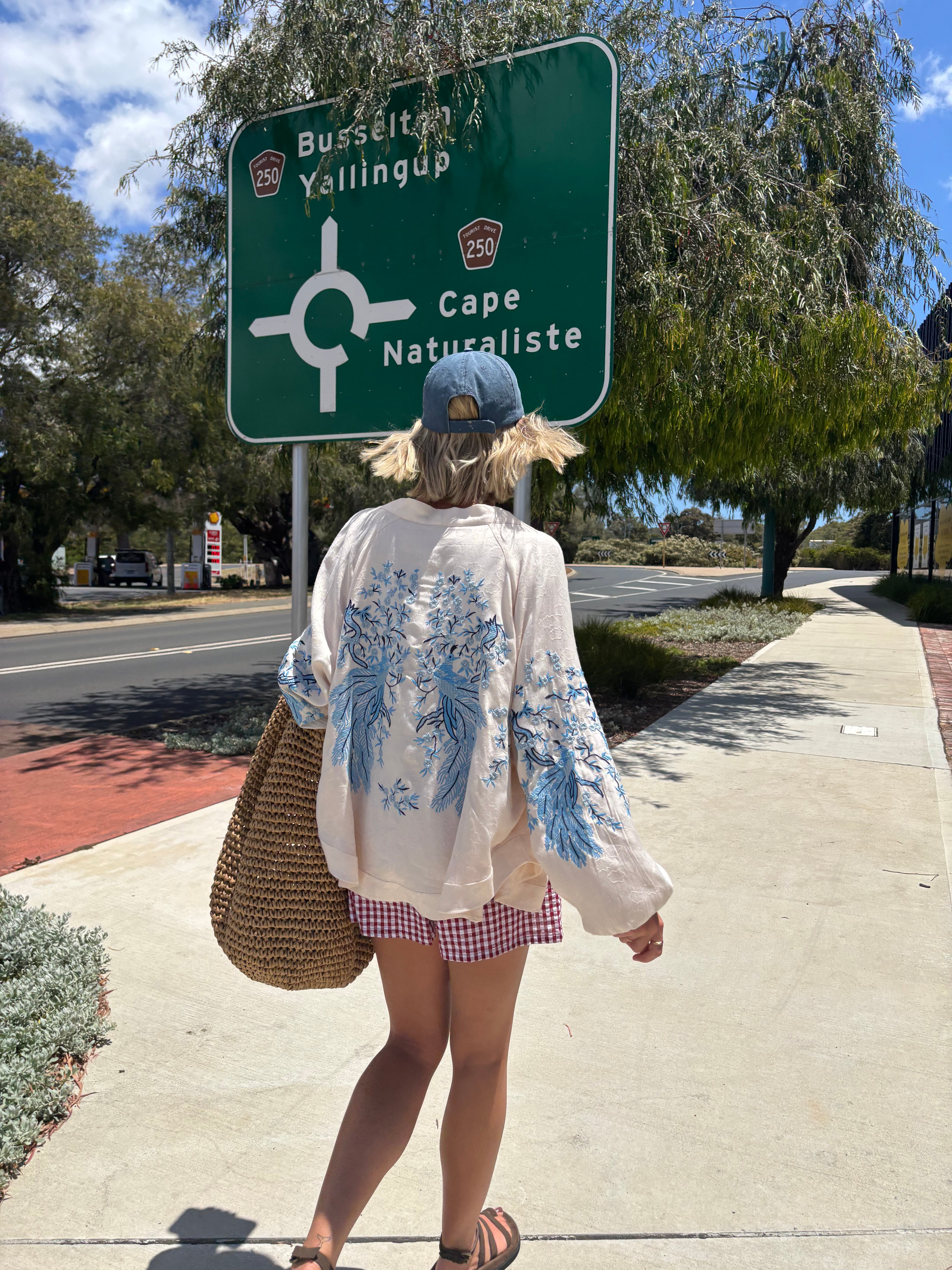 Lyrebird Cape - Blues