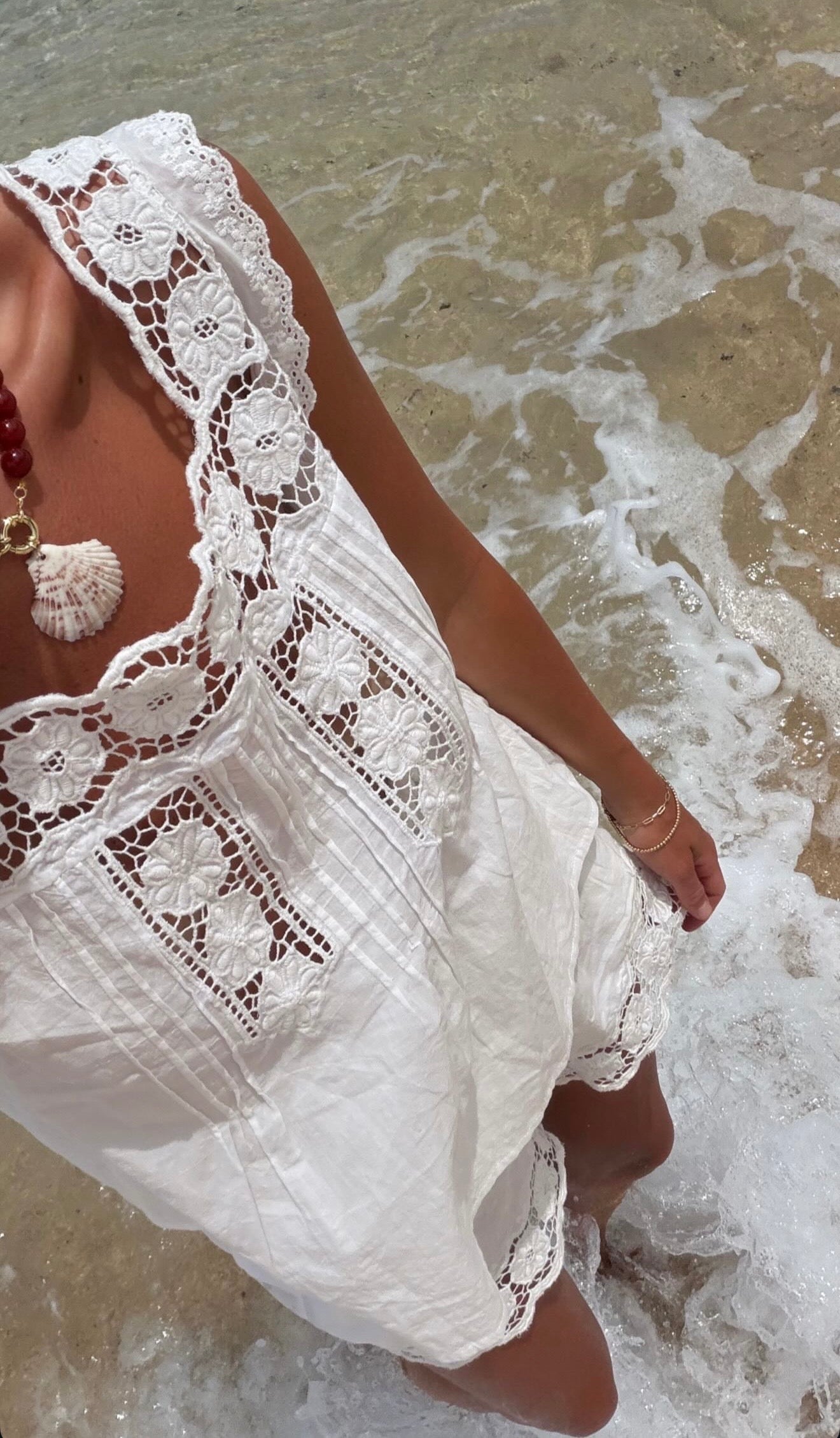 Daisy Top ~ White Cotton Embroidered